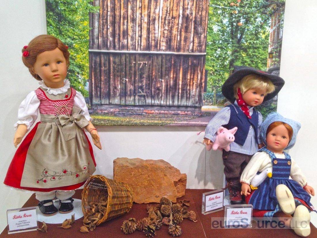 Kathe Kruse Viktoria Hans Ganseliesel Collector Dolls Nuremberg 2016