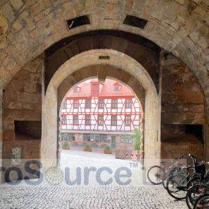 From the pedestrian tunnel under the Burggarten