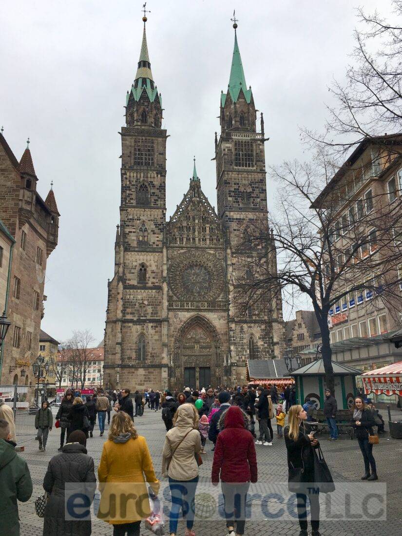 St. Lorenzkirche from the street